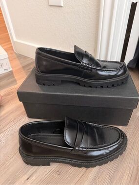 Massimo Dutti Black Leather Lug Sole Penny Loafers